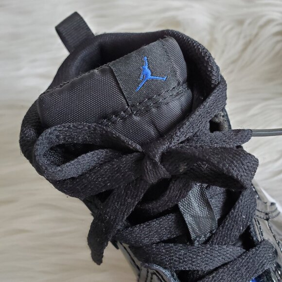 Nike Air Jordan Black/Blue Kid's 1 Retro High OG ‘Patent Bred’ SZ 10C - Picture 10 of 13